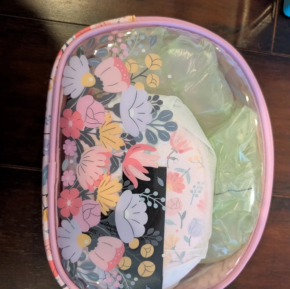 Loungefly Disney Princesses Cosmetic Bag Set